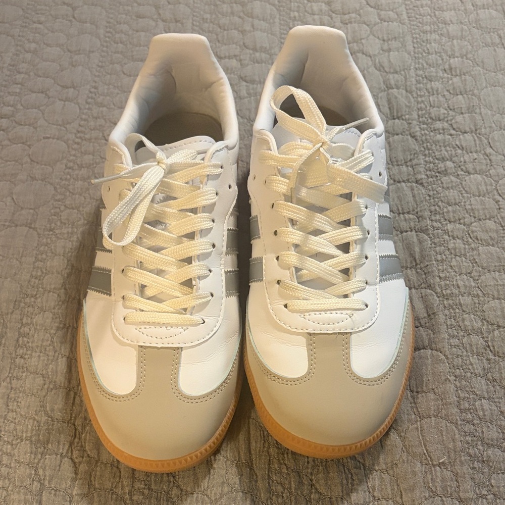adidas sambas cloud white and silver